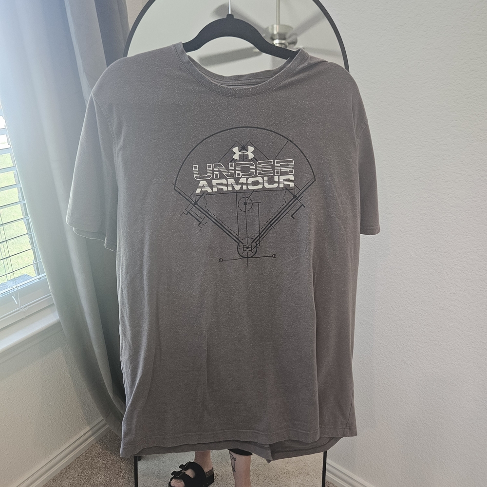 Under Armour Charcoal Graphic Tee